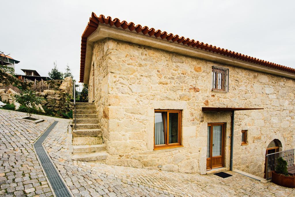Affittacamere Vougaldeias Casa Da Tulha Sever do Vouga Esterno foto